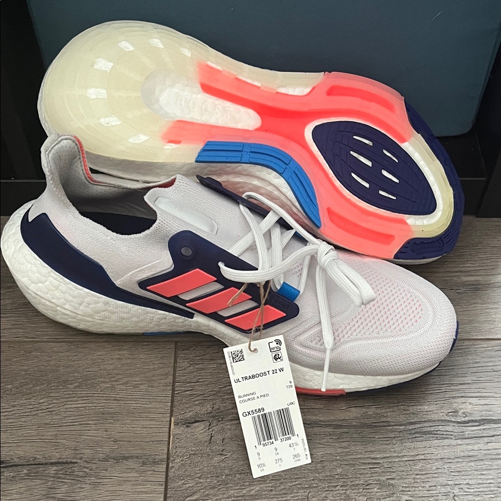 NEW adidas Ultraboost Women's Running Sneakers. Women’s Size 10.5